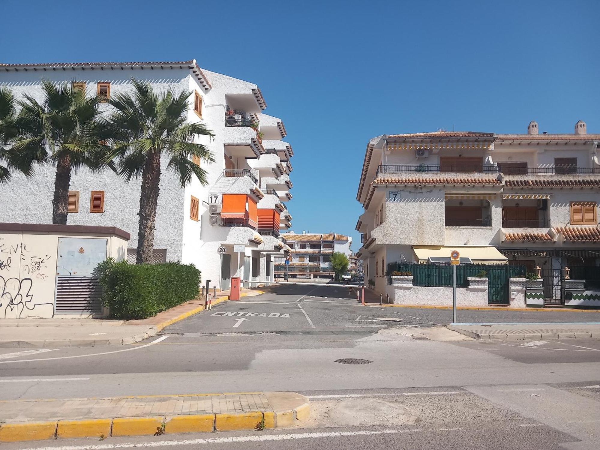 Apartamento Santa Pola, En Playa Del Tamarit Con Piscina. מראה חיצוני תמונה